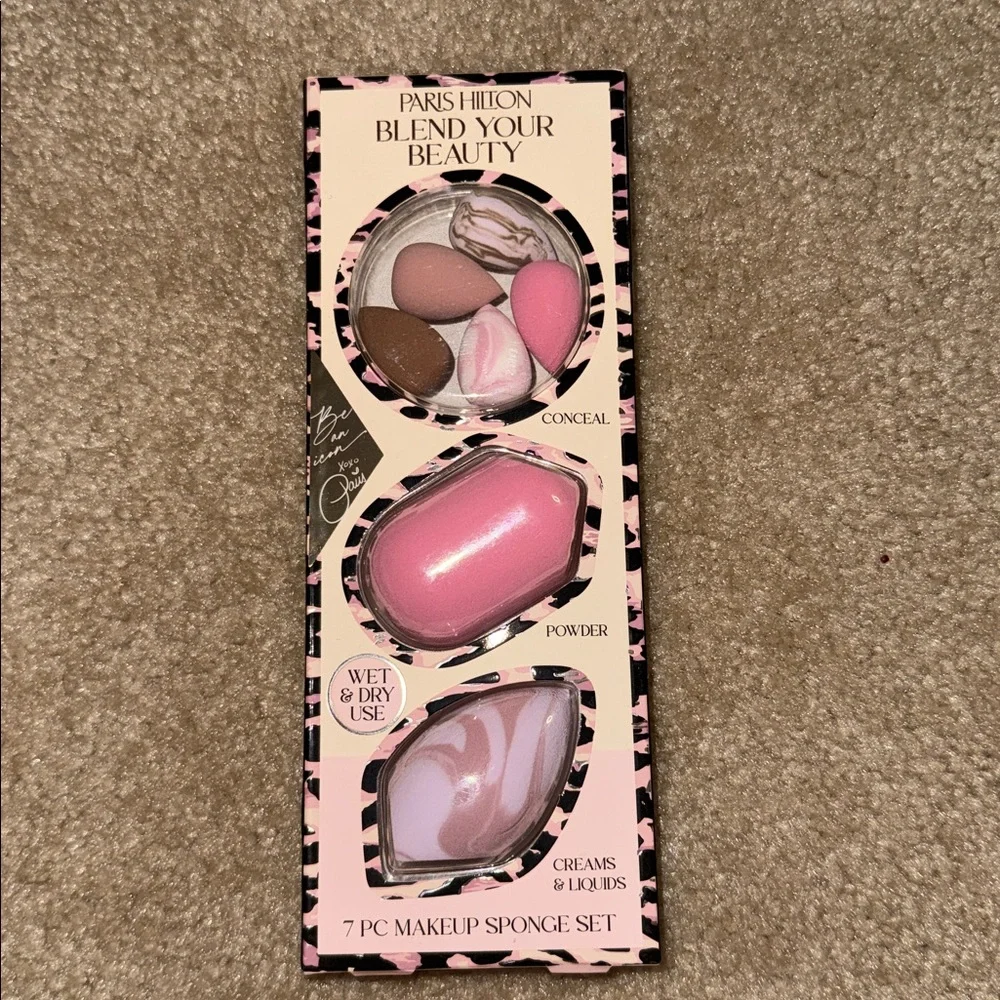 Paris Hilton Blend Your Beauty 7-Piece Sponge Set, NEW - Picture 1 of 4